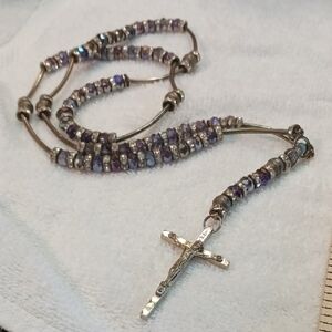 Elegant Silver and Purple Beaded Necklace